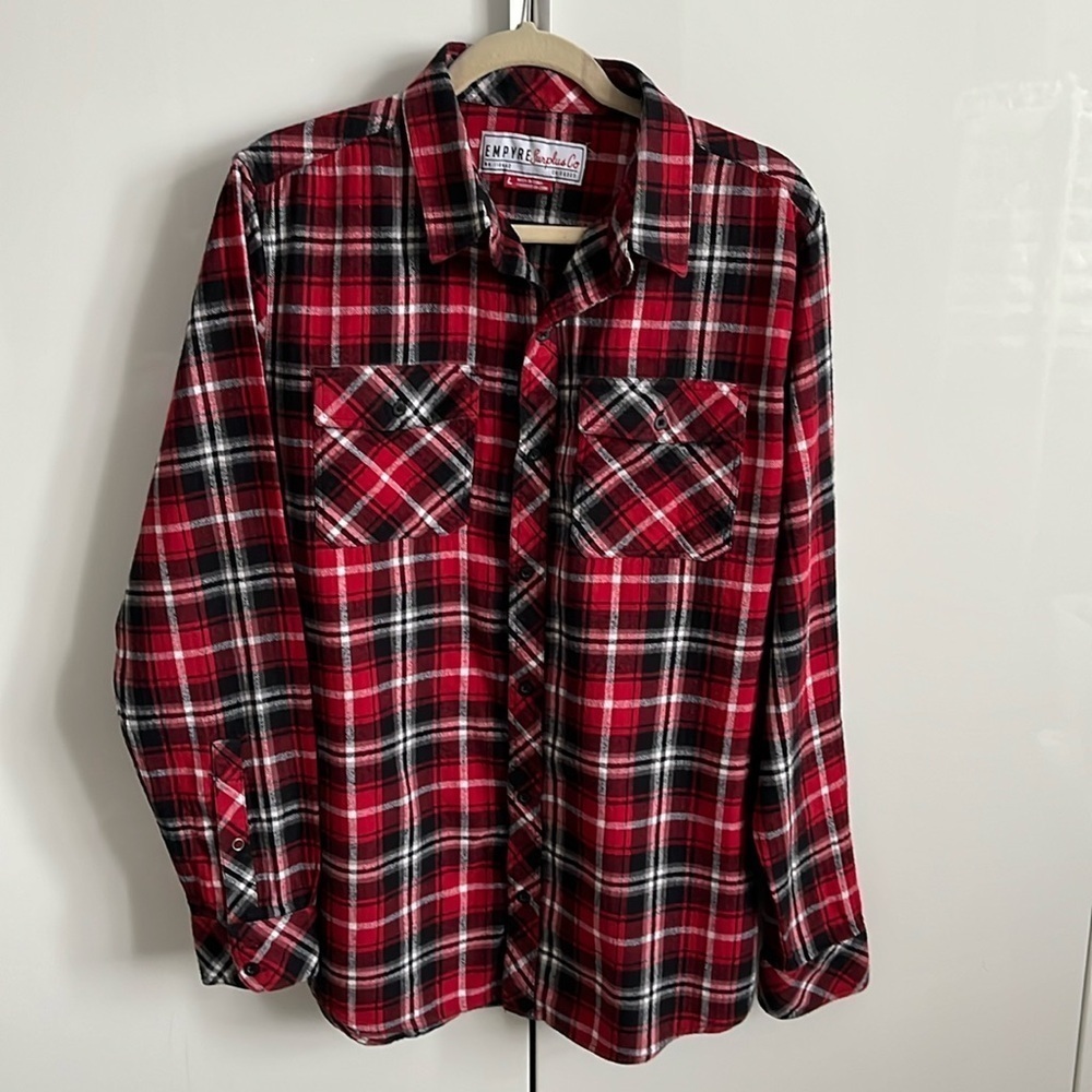 Red Black Plaid Flannel Button Down Shirt, Size L